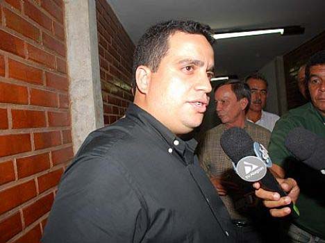 Prefeito de Batalha renuncia ao cargo