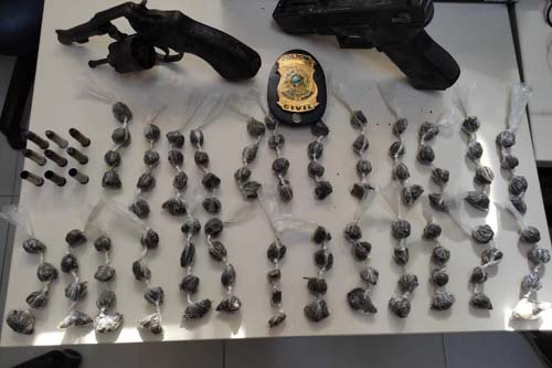 Homem é preso em Batalha pelos crimes de tráfico e posse ilegal de arma de fogo