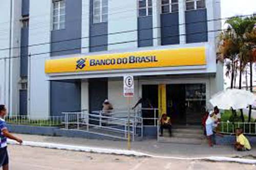 Homem pede ajuda para sacar dinheiro e cai em golpe de estelionatário em São Miguel