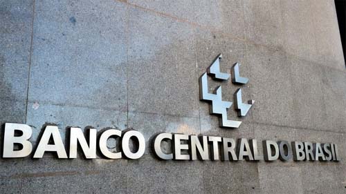 Brasileiros ainda não sacaram R$ 7,59 bilhões de valores a receber