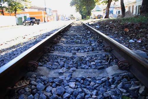 Afundamento de bairros pode afetar trens urbanos em Maceió