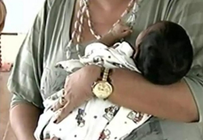 Recém-nascida que seria vendida pelos pais, por R$ 50, espera por adoção