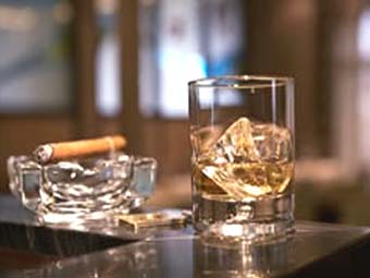 Cigarro e Bebida mais caros financiarão a saúde no Brasil