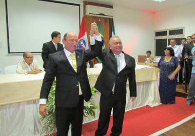 Em União dos Palmares Prefeito Beto Baia Vice Eduardo Pedrosa, quinze vereadores e novos secretários são empossados