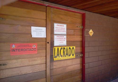 Fiscais lacram sete casas de shows durante vistorias em Maceió