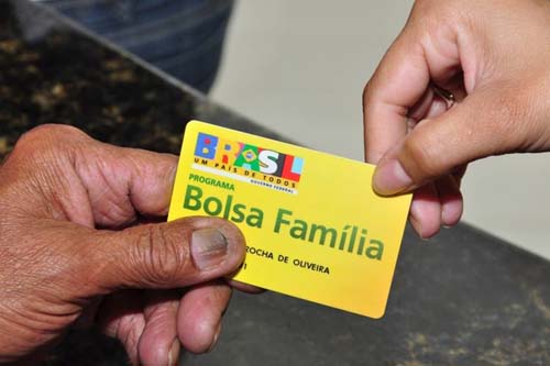 Com inflação, beneficiários do Bolsa Família têm pior poder de compra em 7 anos