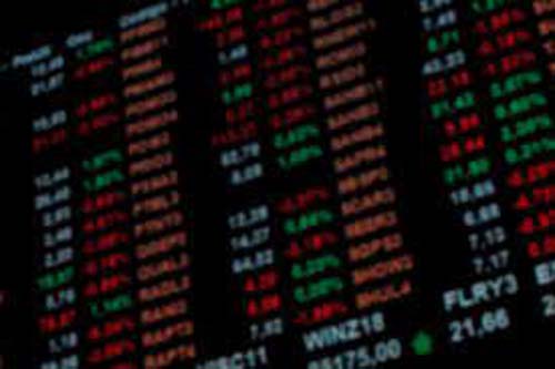 Vale e Eletrobras puxam Ibovespa, que sobe e retoma 128 mil pontos; dólar sobe 0,92%, a R$ 5,07