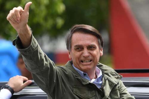 Área técnica do TSE recomenda aprovação com ressalvas de contas da campanha de Bolsonaro