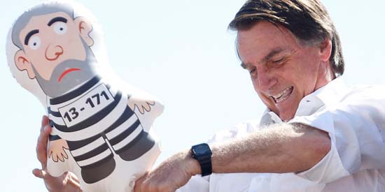 Aliados de Bolsonaro apostam em vitória com voto útil do antipetismo