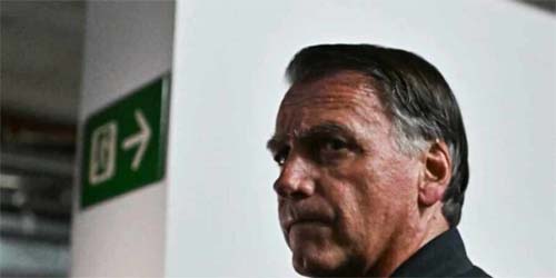 Jair Bolsonaro é submetido a nova intervenção cirúrgica na tarde deste sábado