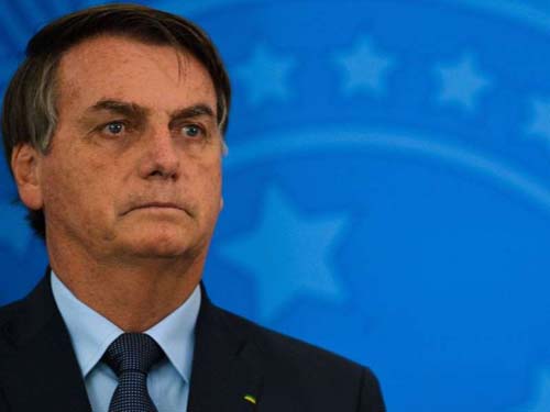 Bolsonaro suspende obrigatoriedade de dias mínimos para o ano letivo