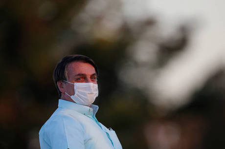 A pedido de Bolsonaro, AGU aciona STF sobre liberdade de expressão