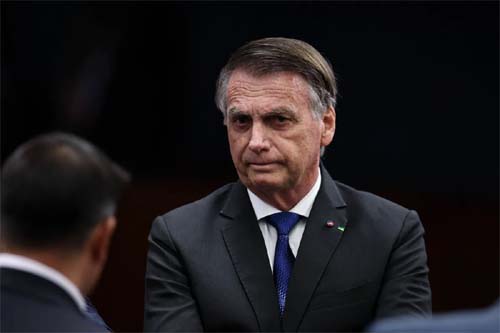 Bolsonaro tem indisposição e cancela compromisso político em Anápolis (GO)