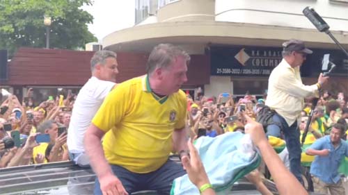 Bolsonaro pede anistia para condenados do 8 de janeiro em ato no Rio de Janeiro