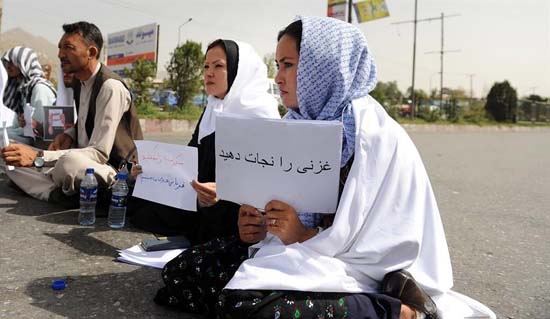 Bombardeios dos EUA matam mais de 140 talibãs durante ataque a Ghazni