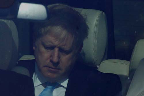 Boris Johnson e Jeremy Hunt vão disputar cargo de primeiro-ministro