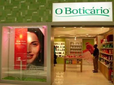 Bandidos rendem funcionários e roubam R$ 10 mil de loja O Boticário 