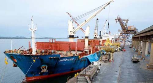 Saldo da balança comercial sobe 56,7% e chega a US$ 2,33 bi no ano