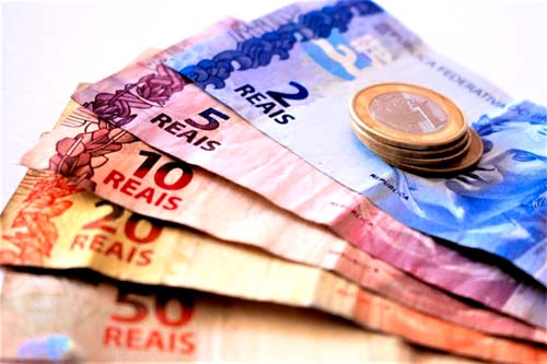 Ministério recua e descarta congelamento do salário mínimo