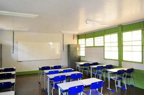 Censo Escolar 2020: colégios públicos brasileiros perderam 650 mil alunos