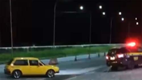 Brasília amarela furtada é recuperada pela PRF no dia em que acidente dos Mamonas Assassinas completa 29 anos