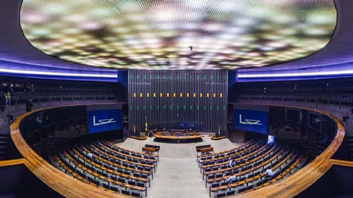 Câmara quer apressar solução para dívida de Estados