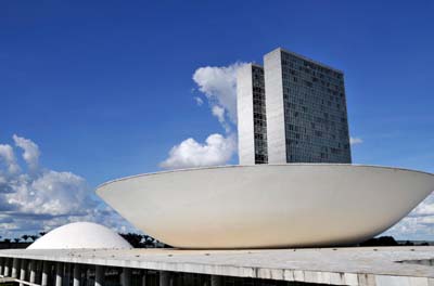 Câmara dos Deputados reiniciará trabalhos com nova composição partidária