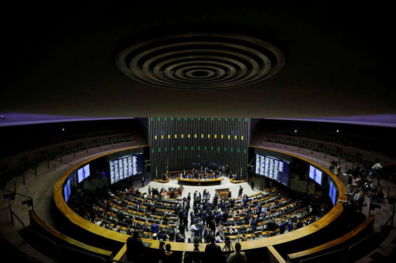 Com PEC da Vingança, deputados aumentam controle sobre o MP e diminuem sobre os políticos