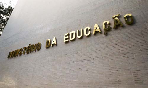 MEC lança plataforma para ajudar estudantes a escolher curso técnico