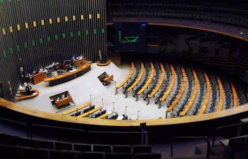 Senado aprova acesso a crédito a pequenas e médias empresas