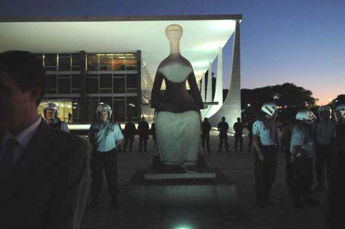 STF autoriza governo a rever anistia de 2,5 mil militares