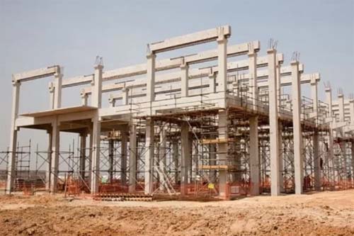 Brasil tem R$ 27,2 bilhões em obras paralisadas, diz TCU