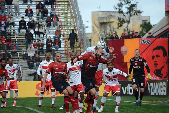 Em confronto direto, CRB perde por 1 a 0 para o Brasil-RS em Pelotas