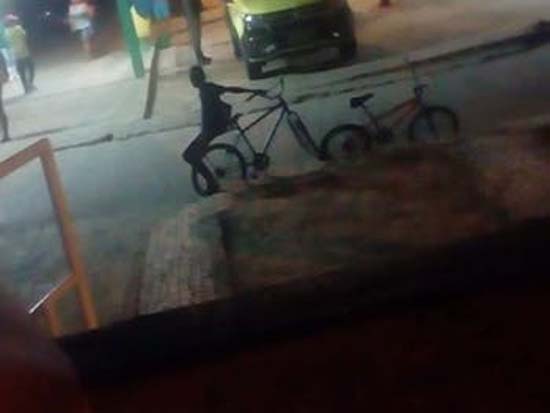 Três pessoas ficam feridas em intervenção policial após briga de bar