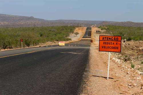 BR-316 é interditada para obras emergenciais e DNIT orienta rotas alternativas para veículos de carga