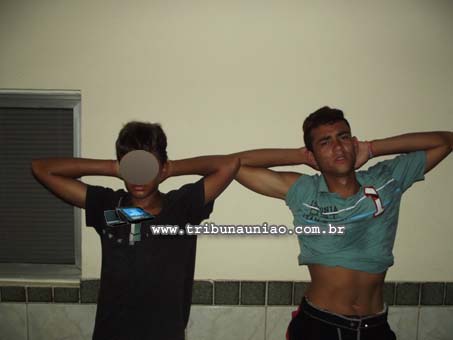 PM vai verificar denuncia de cobrança de pedágio e é recebida à bala na periferia de União dos Palmares