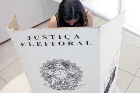 Justiça eleitoral aprova novas datas para as eleições municipais