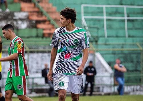 Jogador esfaqueado no Pilar vai passar por nova cirurgia: 