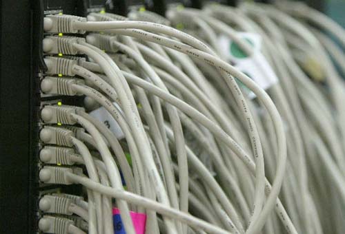 Ruptura de cabo da Embratel causa lentidão no acesso à web