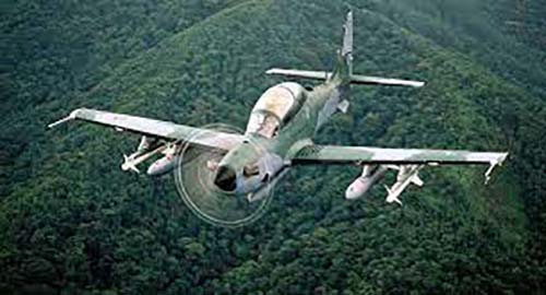 FAB dispara contra aeronave hostil que entrou no espaço aéreo brasileiro sem autorização