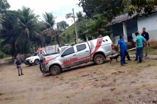 Ancião de 81 anos é encontrado morto dentro da própria casa