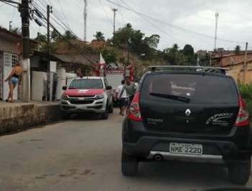 Corpo de mulher é encontrado enrolado em tapete em vala na Chã da Jaqueira