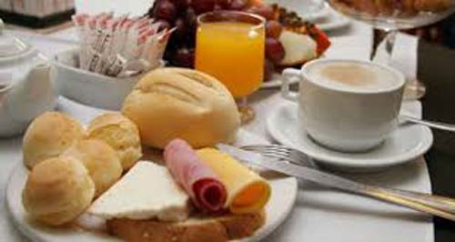 O café da manhã é mesmo a refeição mais importante do dia?