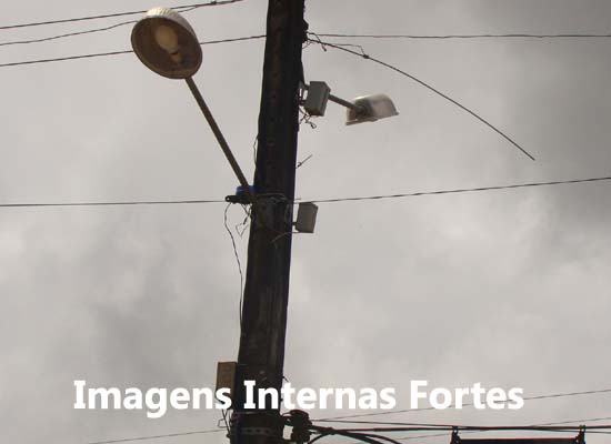 Criança de cinco anos morre eletrocutada em cabo eletrico caido na rua no distrito de Rocha Cavalcante