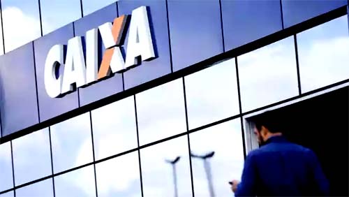 Terceira parcela do auxílio emergencial é paga a beneficiários do Bolsa Família