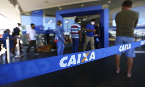 Funcionários da Caixa decidem entrar em greve contra abertura de capital da Caixa Seguridade