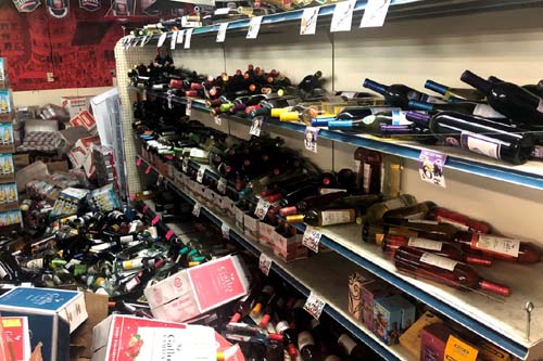 Califórnia é abalada por forte réplica após maior terremoto em 25 anos