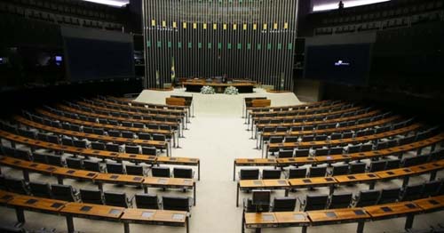 Câmara deve instalar CCJ nesta semana para começar a discutir reforma da Previdência