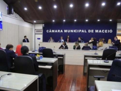 Comissão da Câmara prorroga investigação sobre afundamento de bairros em Maceió