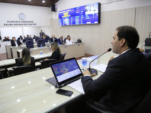 Câmara: transporte individual de passageiros por aplicativos ganha regulamentação após votação